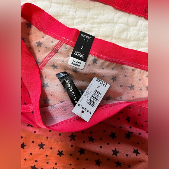 NWT Torrid Berry Stars Bra + Panties (set) - Picture 3 of 6